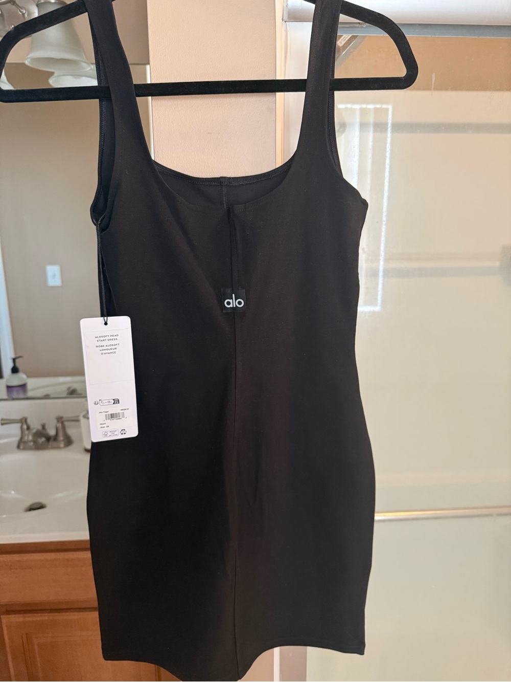 ALOSOFT HEAD START Yoga Black Sleeveless Scoop Neck Shift Dress